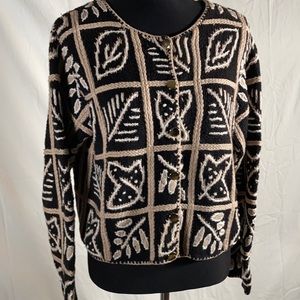 Vintage Orvis Black/Tan Cable Knit Sweater Leaf Design Button-up women Large